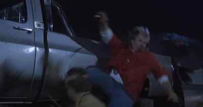 We gotta get out of here!
This is dangerous! - 3 Ninjas: Knuckle Up