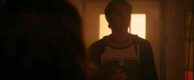 -We gotta get outta here.
-Look, I don't know
what that fog does, - Fog City