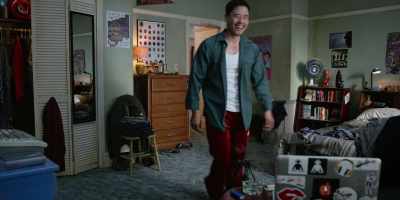 - We gotta go.
- [continues laughing] - Always Be My Maybe