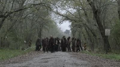 We gotta go. - Fear the Walking Dead