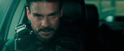 - We gotta go.
- They make it to that plane, - A Day to Die