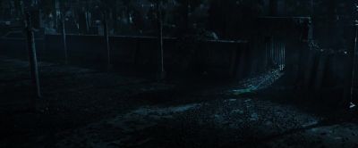 We gotta keep moving.
MAN: Come on,
come on, come on. - Alien: Covenant