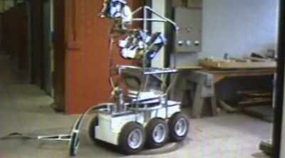 WE HAD ROBOTS AT THREE MILE
ISLAND, VERY CRUDE ROBOTS, - Mysteries of the Deep