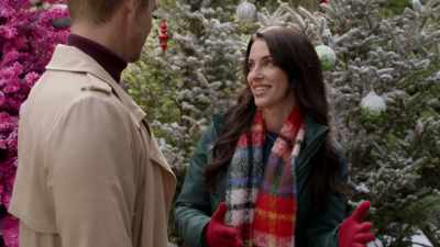 We had this tradition
in my family, and every year, - Angel Falls Christmas