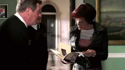 - We handle these Mondrians all the time. - Hustle