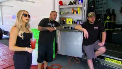 We have a little bit of issues, - Street Outlaws No Prep Kings Team Attack