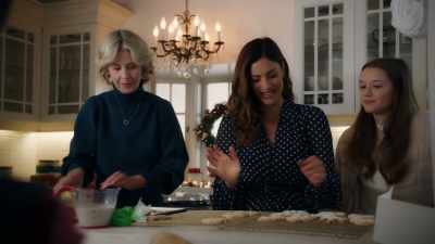 We have a lot of
cookies to make, - Mystery on Mistletoe Lane