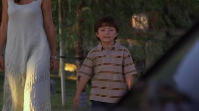--We have a spider like that. 
--Really? - Ghost Whisperer
