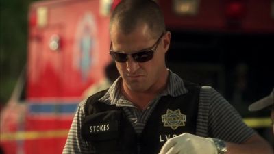 We have a witness. - CSI: Crime Scene Investigation
