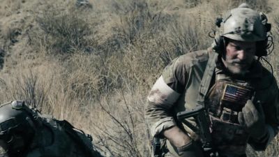 We have to call an audible. - SEAL Team