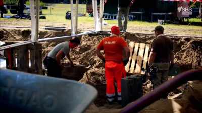 We have discovered
more than 6,000 Roman finds, - Curse of the Ancients with Alice Roberts