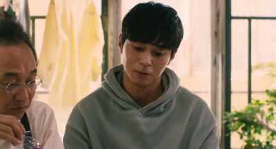 We have to do it.
It's not about the money, right? - The Confidence Man JP - The Movie -