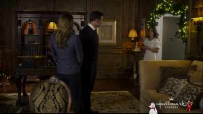 We have drinks
with the Phelps in 20. - Christmas Wishes & Mistletoe Kisses