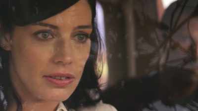 We have to get her here, - SEAL Team