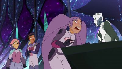 We have to get out of here! - She-Ra and the Princesses of Power