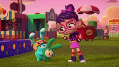 We have to get to the petting
zoo and save little Do! - Abby Hatcher