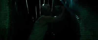 We have to go back upstairs. - Don't Breathe