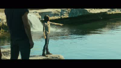 We have to go to the command deck. - Alita: Battle Angel