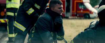 - We have to help him! Quick!
- No one's going in! - Through the Fire