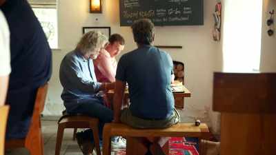 We have here a magic cheeseboard - James May and the Dull Men