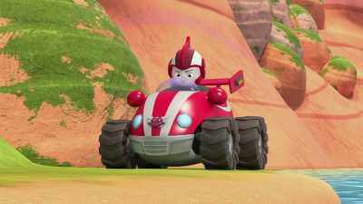We have to rescue
Grady Treegoat - Top Wing