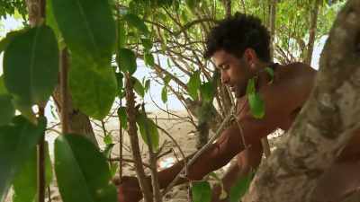 We have shelter,
but no water source. - Naked and Afraid of Love