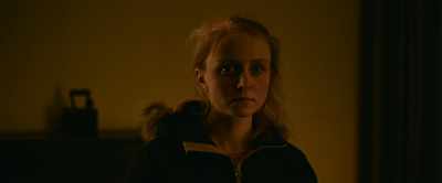 We have struggled, the dad died.
It's too expensive. - The Girl with the Fork