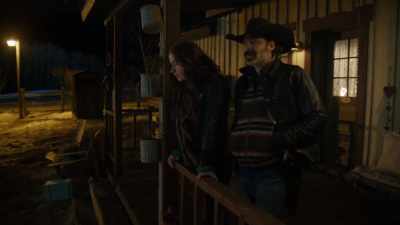 We haven't had the
chance to talk, - Wynonna Earp: Vengeance
