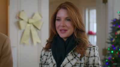 We were having lunch
when you called - A Royal Christmas Holiday