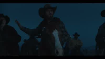 - We hold here. - Yellowstone