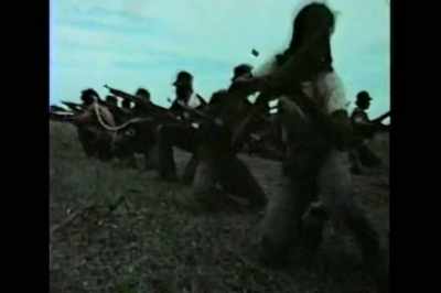 We were just a group
of poorly-armed kids. - ¡Las Sandinistas!