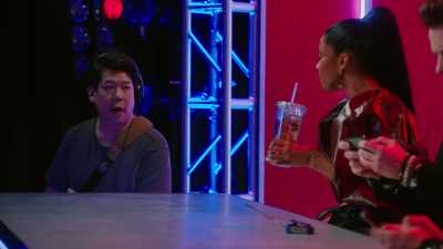 We just need clean audio to
hear the singers crying out - Girls5eva