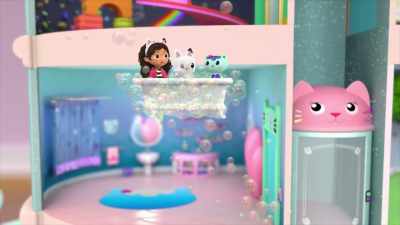 We just need to pop some of these bubbles
and lower ourselves down. - Gabby's Dollhouse