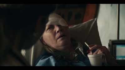 We just removed the tube
yesterday, - Y: The Last Man