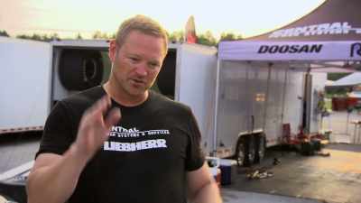 We just run him down and
then I saw him skip a little bit - Street Outlaws No Prep Kings Team Attack