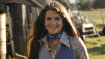 We just spent
weekends down there, - Ted Bundy: Falling for a Killer