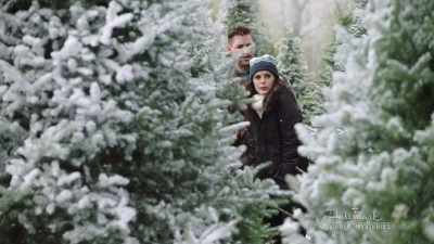 We just started dating - Last Vermont Christmas
