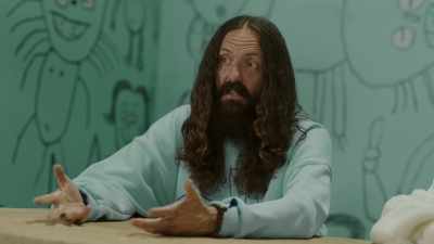- We just want Tokkie to get some professional help - ZEF - The Story of Die Antwoord