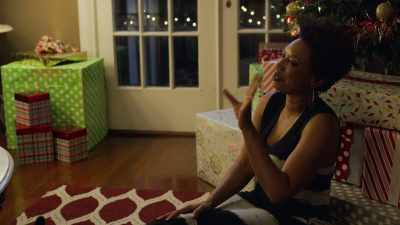 - We knew that wasn't true... - Christmas Belles