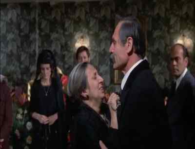 We know who do it, Donna Letizia. - The Valachi Papers