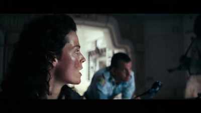 We know it's using the air shafts.
Will you listen to me, Parker? - Aliens Expanded