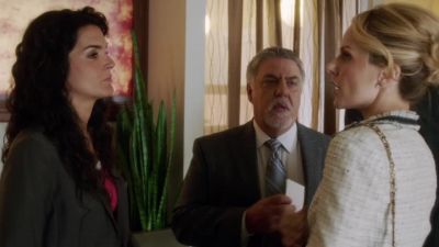 We know you lied about your
relationship with Neal Murray. - Rizzoli & Isles