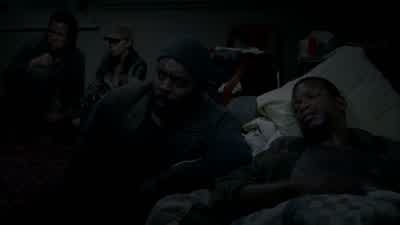 We know who's here. - The Walking Dead