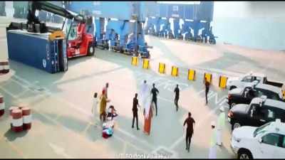 We land in Bhuj. - Dunki