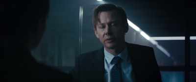 We leave him dangling
for a while - The Man Who Fell to Earth