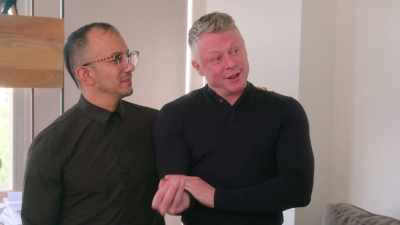 -We like to take videos for each other.
-Great to know. Good. - How To Build a Sex Room