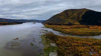 We made it all the
way down here to the mouth - Life Below Zero: Next Generation