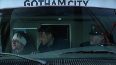 We made it, buddy. - Gotham