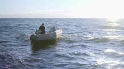 We may be getting
kicked off the water
a little early, - Bering Sea Gold