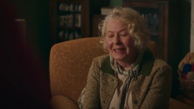 We met in the Land Army. - Call the Midwife